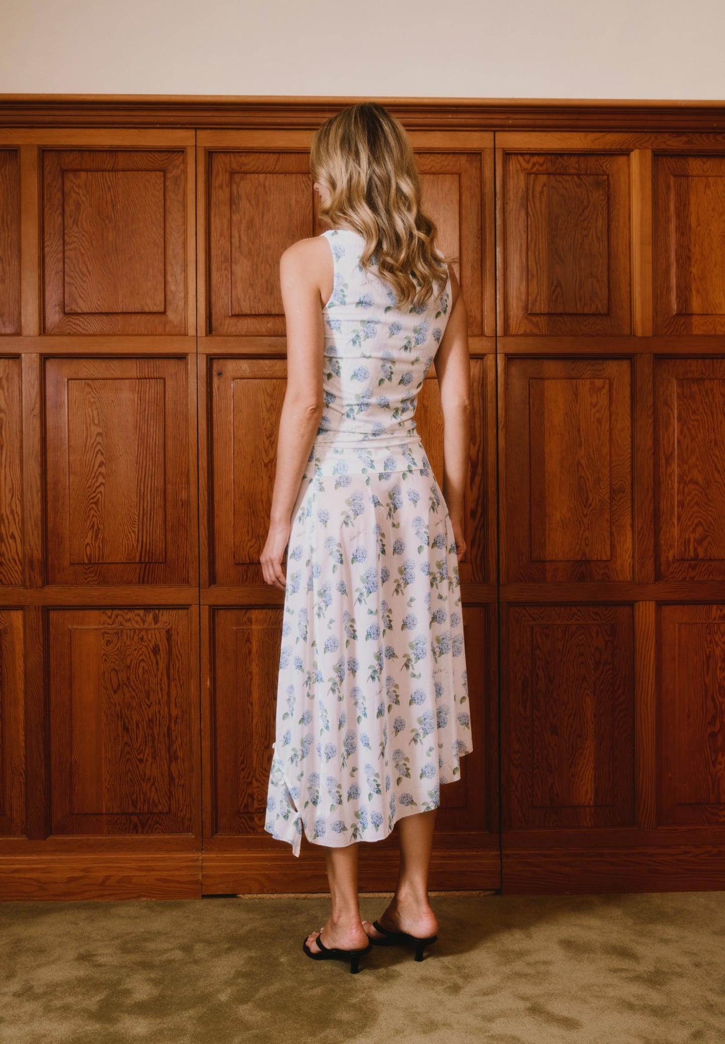 Hydrangea Asymmetric Mesh Skirt