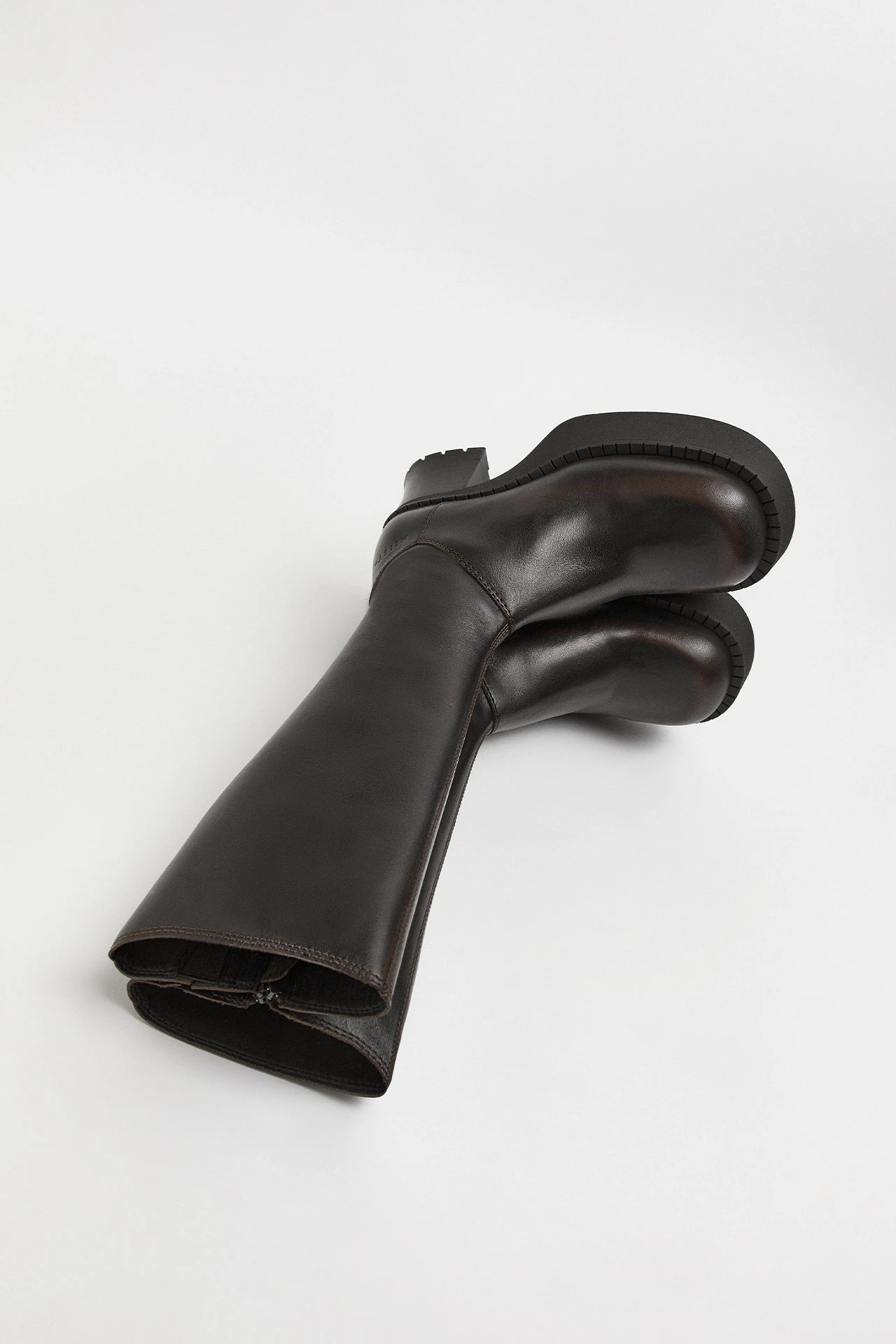 Alba Brown Black Boots