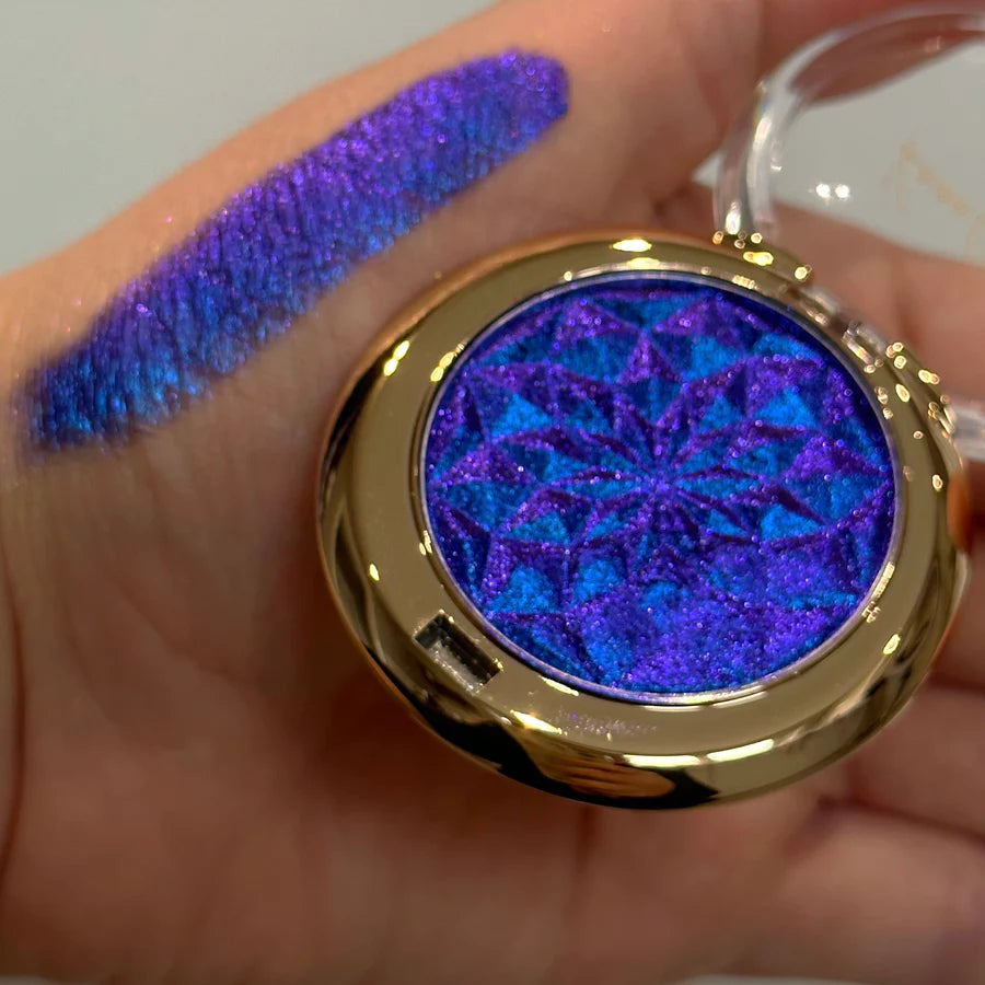 Multichrome special effect eyeshadow - Enchanted