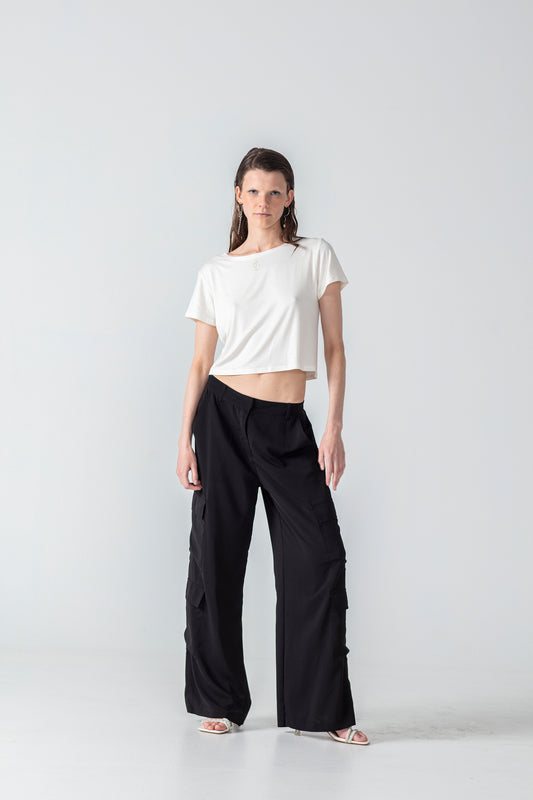The Cargo Trousers in Black