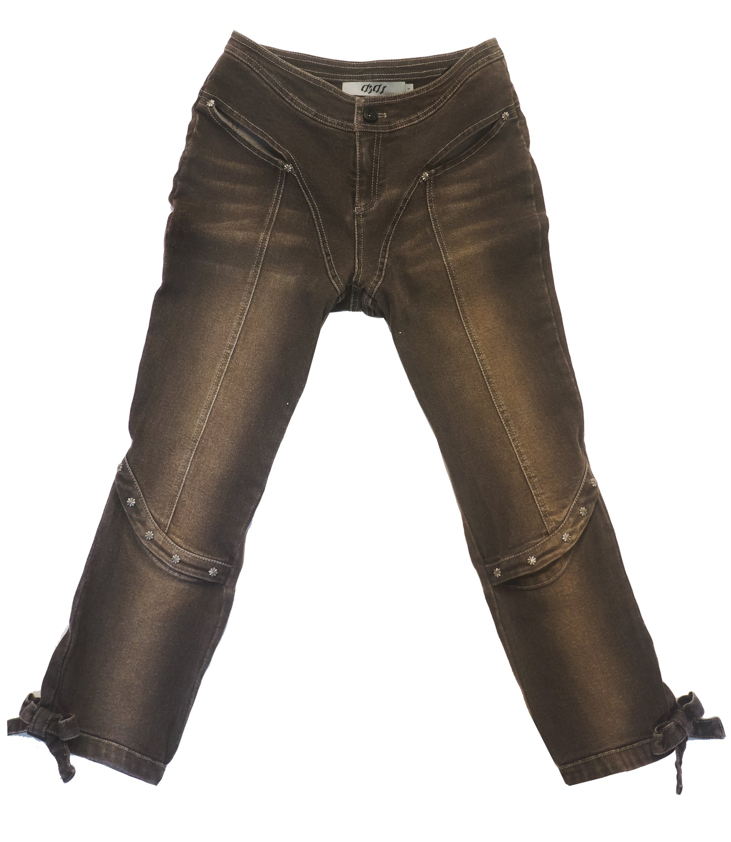 Cut - Out Embellished Denim Capri Jeans