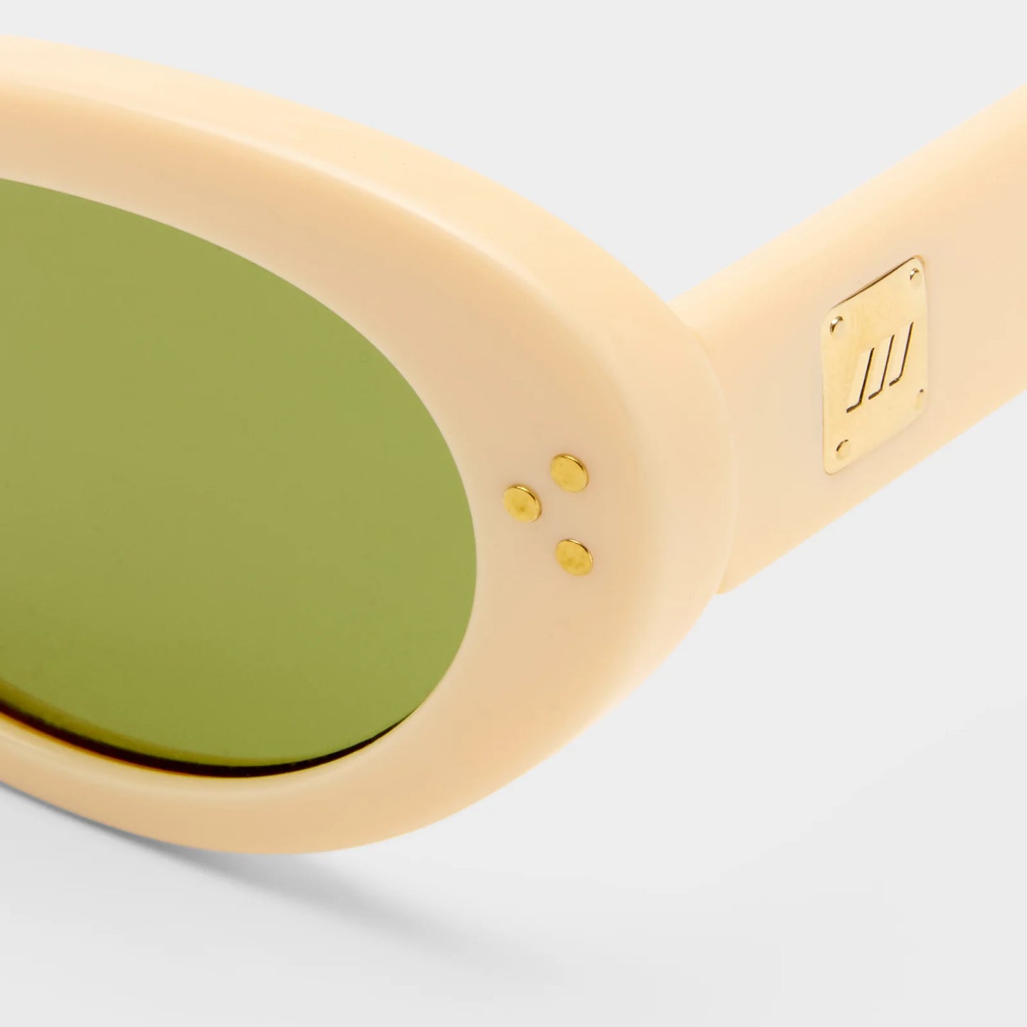 Tootsie + - Off White