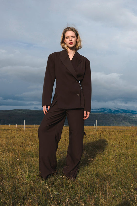 The Suit Trousers in Brown