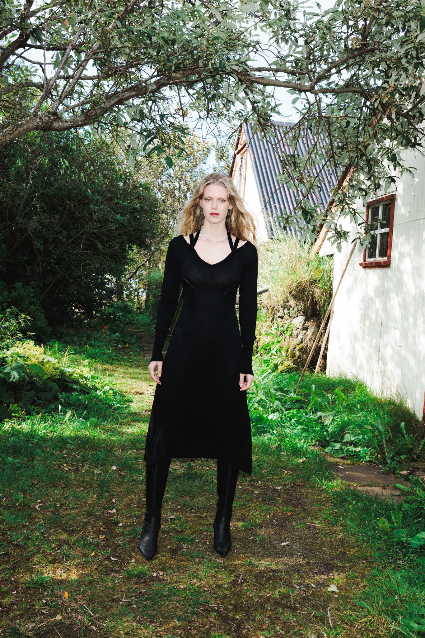 The Tie-Knit Dress - Black