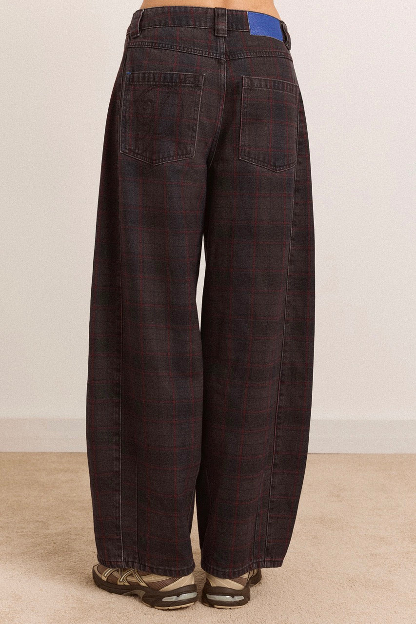 Erika Jeans - Sirius Check