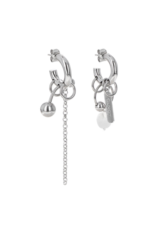 Holly Pearl Earrings