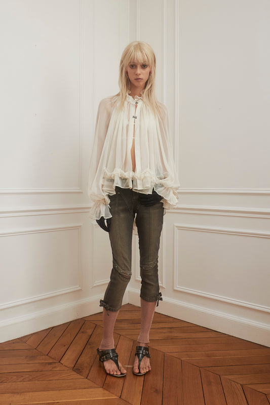 Cut - Out Embellished Denim Capri Jeans