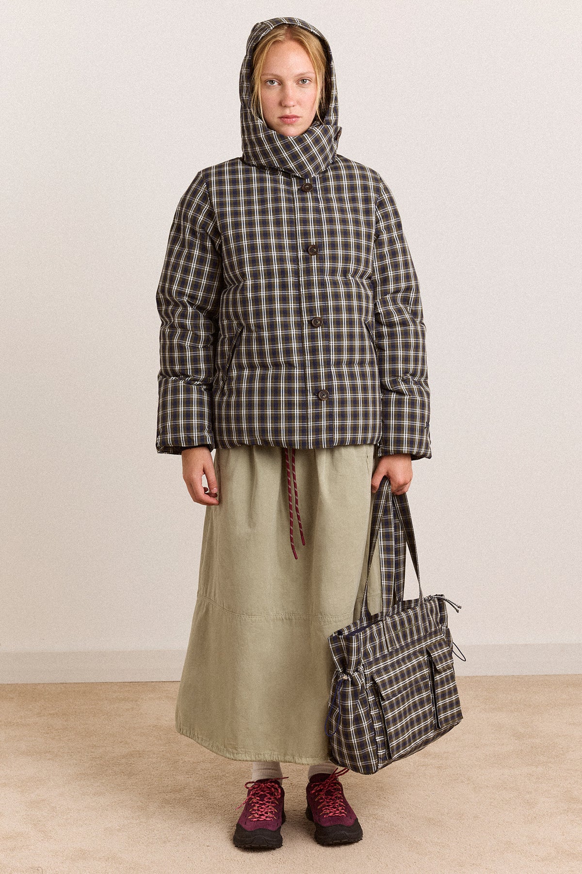 Pearl Hooded Puffer - Lyra Check