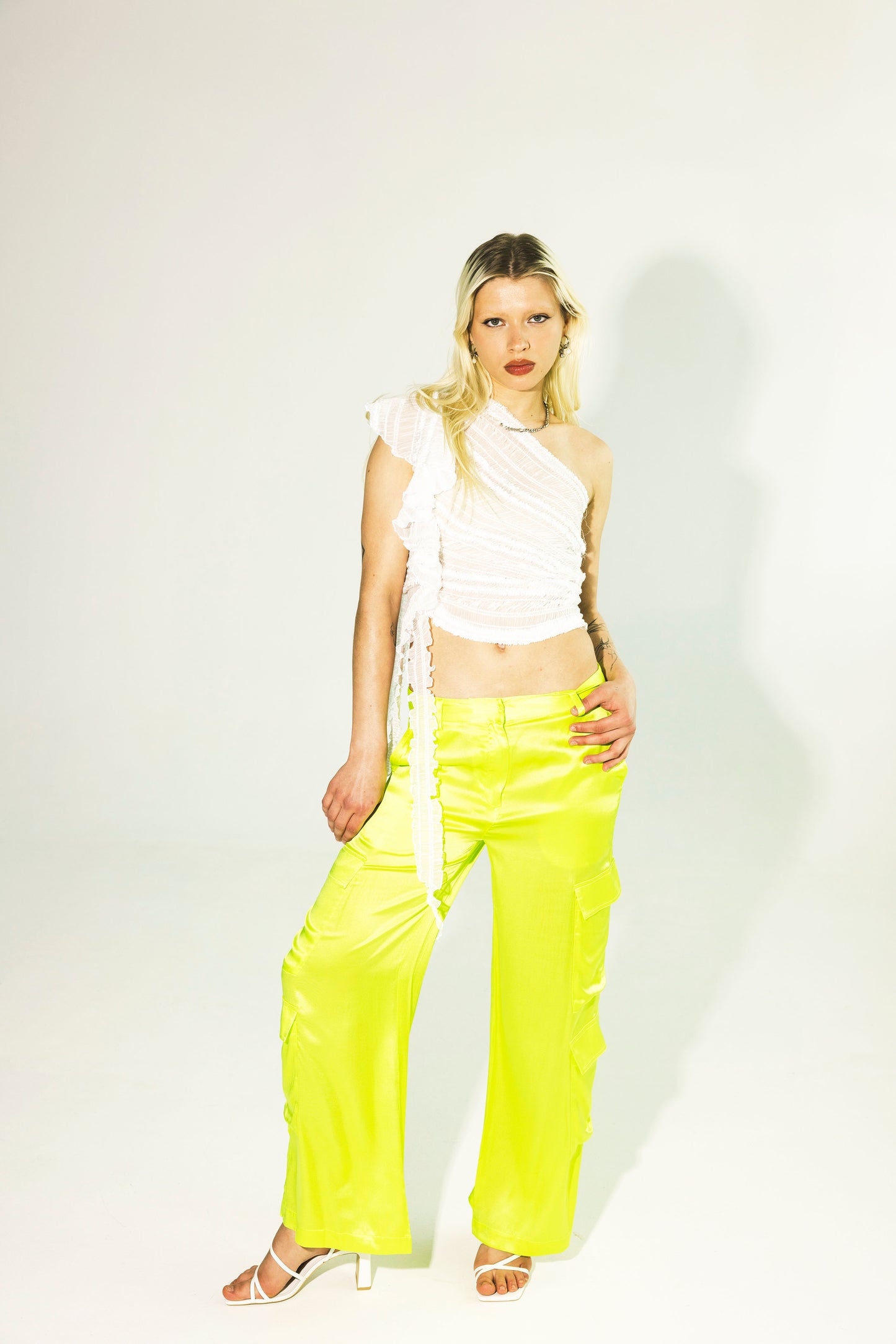 The Cargo Trousers in Lime green