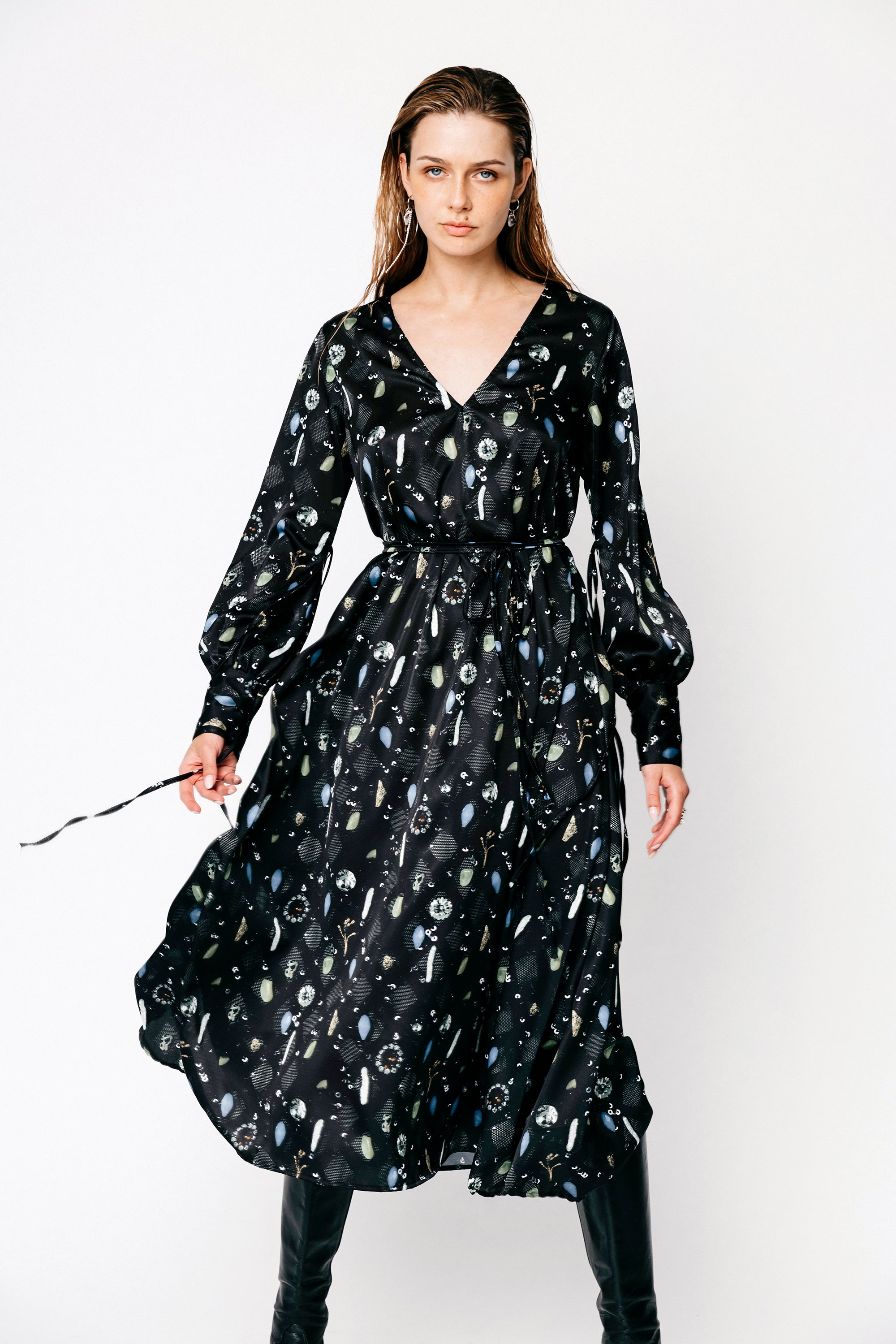 The Allure Dress in Black Treasure – Hildur Yeoman